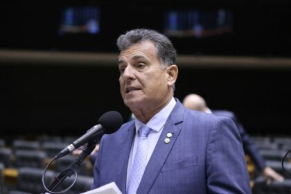 Projeto pune violência política contra pessoas com deficiência com prisão de até quatro anos
