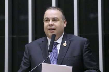Projeto determina a instalação de câmeras de segurança em carros de aplicativo